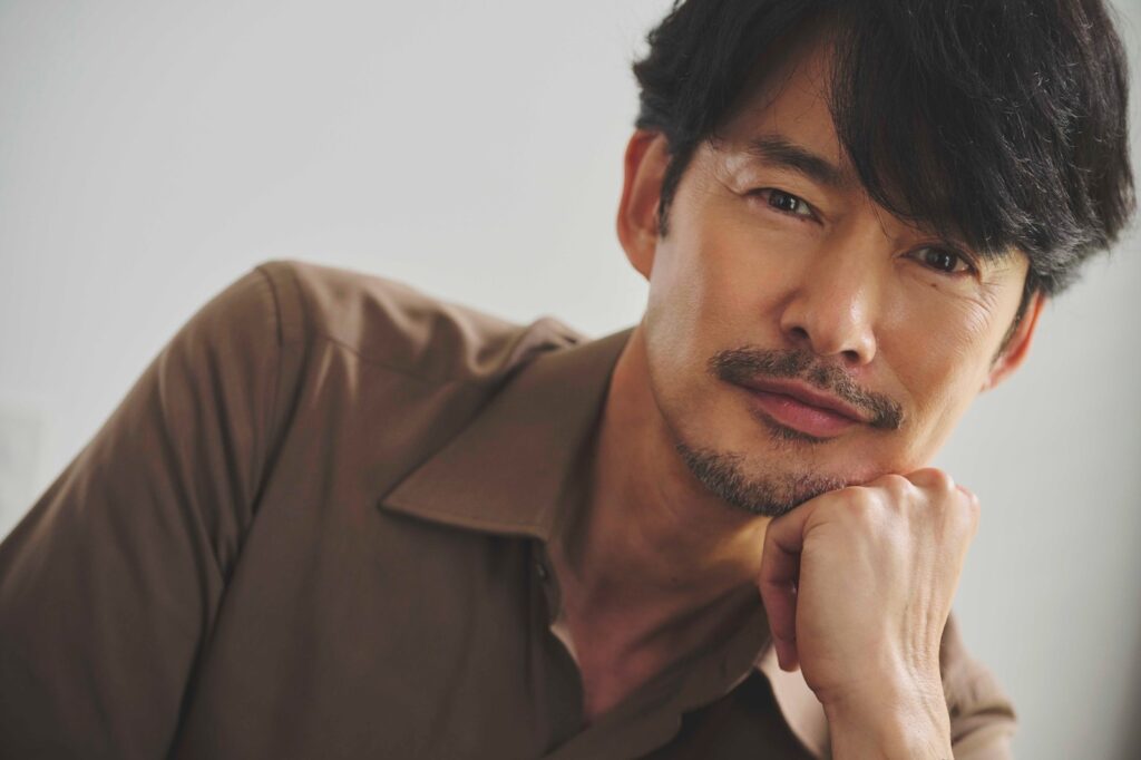 髭を生やした竹野内豊